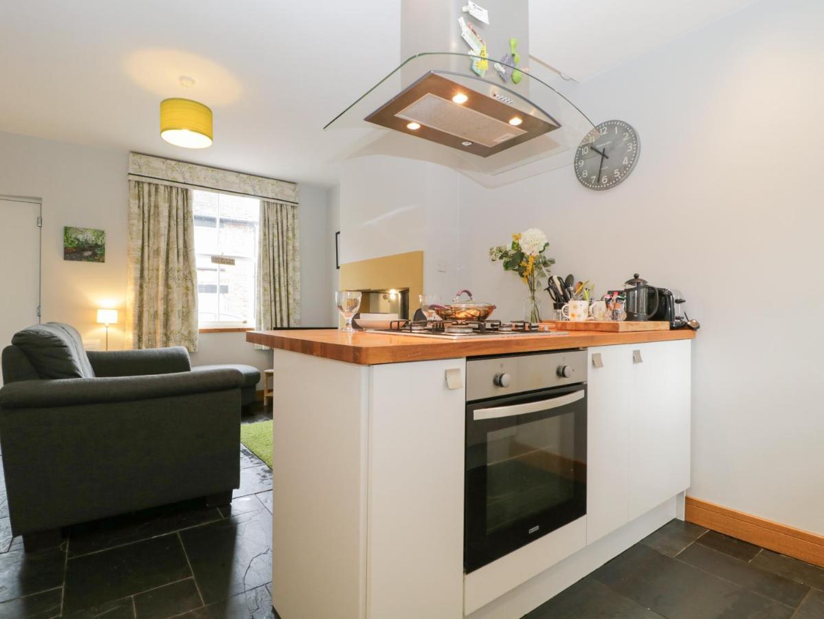Banks Place Keswick  Bagian luar foto